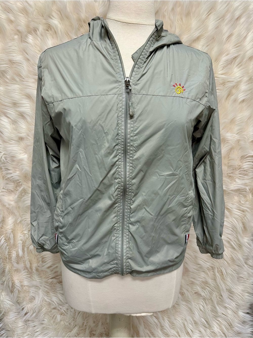 Jingle Bongala Youth Size 10-12 Gray Hooded Windbreaker Jacket